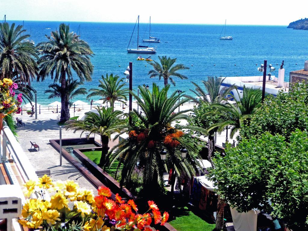 Hostal Yebisah Santa Eularia des Riu Eksteriør billede